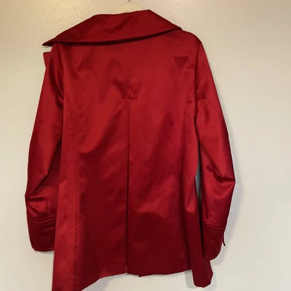 Dennis by Dennis Basso Women’s Red Spring Coat Size Large Festive color, EUC. - Picture 11 of 17